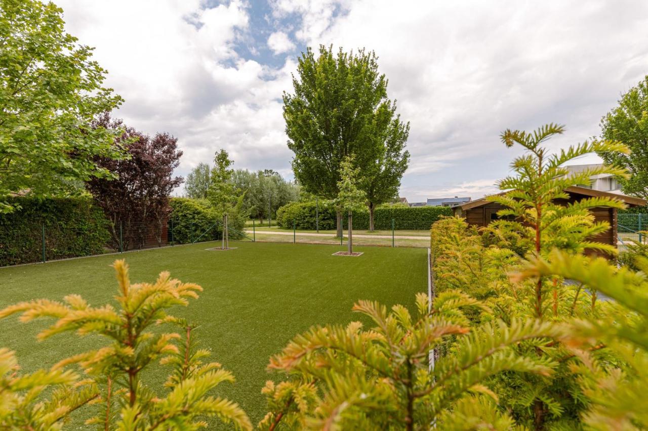 Fantastic Family Villa With Beautiful Garden Οστένδη Εξωτερικό φωτογραφία